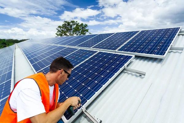 Common Myths About Solar Panel Installation in Nashville, TN