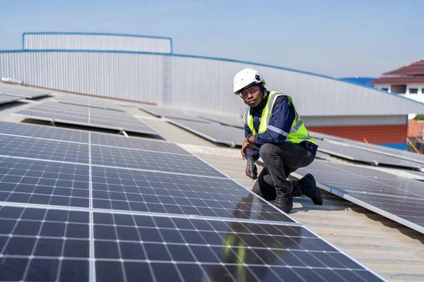 The Benefits of Working With a Trusted Solar Installation Expert