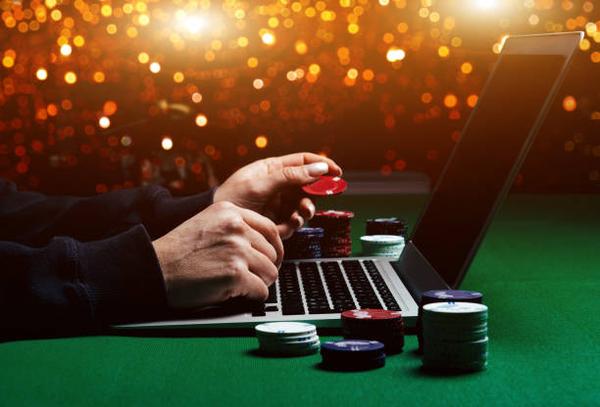 Understanding Competition Among betting app in uae Platforms