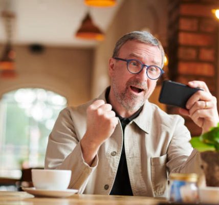 Exploring the Appeal of Entertainment Through Trusted Online Casino Singapore